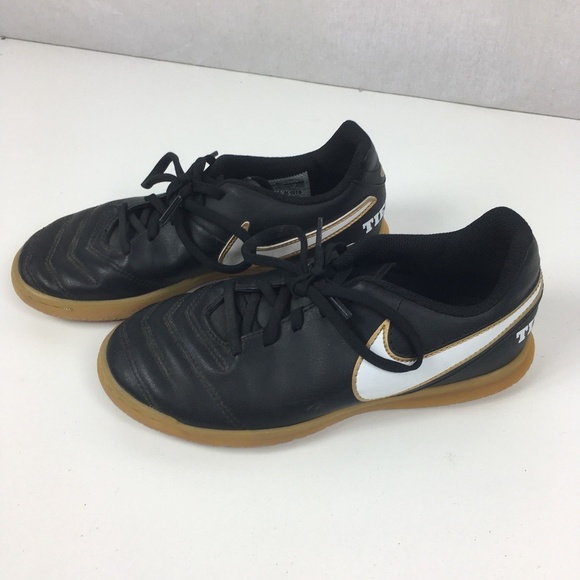 Nike Tiempo Legend VII AG Pro Artificial Grass RunRepeat